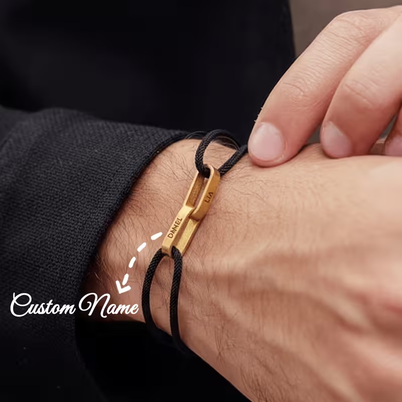 Paracord Bracelet - สร้อยข้อมือคู่รักแบบกำหนดเองพร้อมสลักชื่อ 2 ชื่อ – สร้อยข้อมือเชือกปรับได้สำหรับเขาและเธอ เครื่องประดับแบบมินิมอลที่เข้าชุดกัน