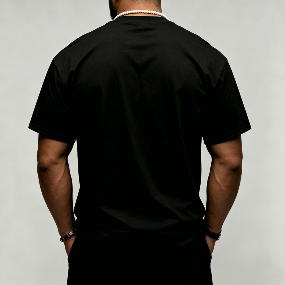 เสื้อยืดผู้ชายลายกราฟิก 